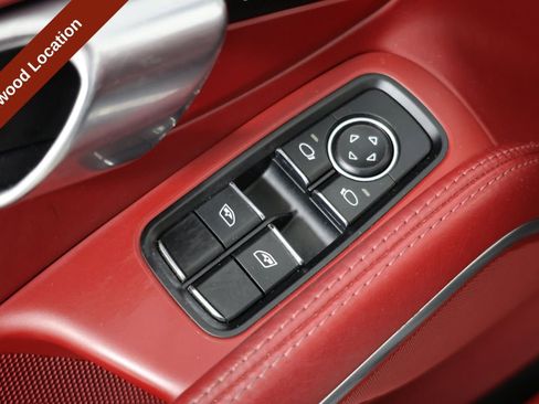 Used 2018 Porsche 718 Boxster S RWD image 19