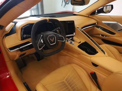 Used 2020 Chevrolet Corvette Stingray Premium Conv w/ 3LT Preferred Equipment Group RWD image 17