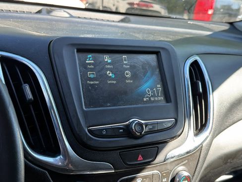 Used 2018 Chevrolet Equinox LT w/ LPO, Hit The Road Package FWD image 14