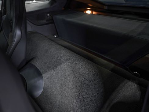 Used 2016 Chevrolet Corvette Z06 w/ 3LZ Preferred Equipment Group image 21