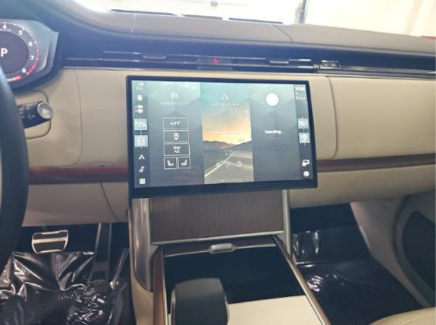Used 2024 Land Rover Range Rover Autobiography AWD/4WD image 7