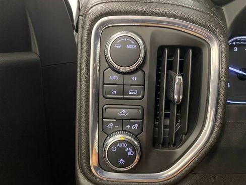 Used 2021 GMC Sierra 1500 SLE AWD/4WD image 14