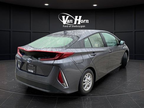 Used 2017 Toyota Prius Prime Premium w/ Carpet Mat Package image 7