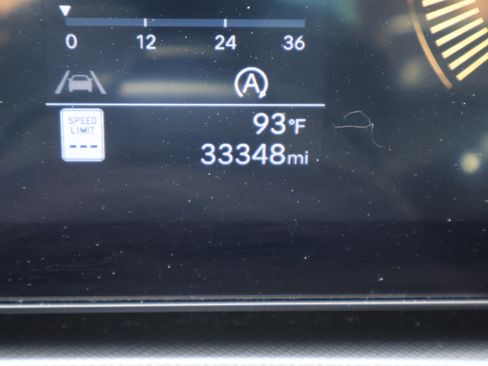 Used 2025 Hyundai Santa Fe SEL AWD/4WD image 42