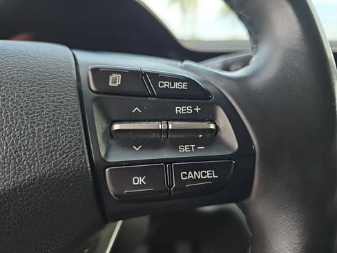 Used 2019 Hyundai Elantra Limited w/ Cargo Package FWD image 16