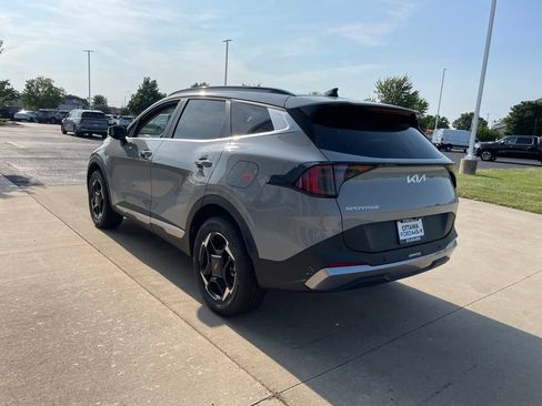 New 2026 Kia Sportage EX AWD/4WD image 7