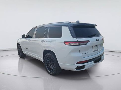 Used 2023 Jeep Grand Cherokee L Summit AWD/4WD image 3