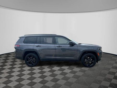 Certified 2023 Jeep Grand Cherokee L Laredo AWD/4WD image 4