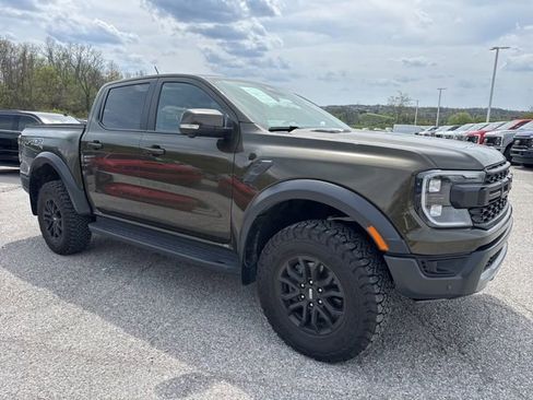 Used 2025 Ford Ranger Raptor image 3