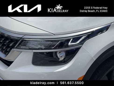 Used 2023 Kia Seltos Nightfall Edition image 6