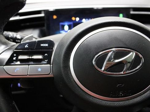 Used 2022 Hyundai Tucson Limited w/ Cargo Package AWD/4WD image 28