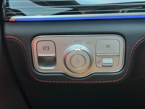 Used 2024 Mercedes-Benz GLE 53 AMG 4MATIC Coupe image 21