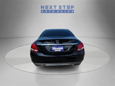 Used 2018 Mercedes-Benz C 300 Sedan image 7