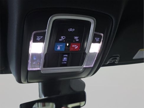 New 2026 RAM 1500 Laramie w/ Chrome Appearance Group AWD/4WD image 14