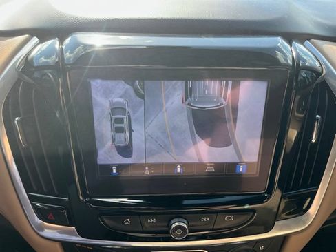 Used 2022 Chevrolet Traverse Premier w/ LPO, Floor Liner Package FWD image 29