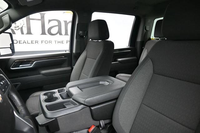 Used 2026 Chevrolet Silverado 2500 LT AWD/4WD image 17