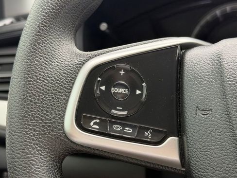 Used 2018 Honda CR-V LX image 16
