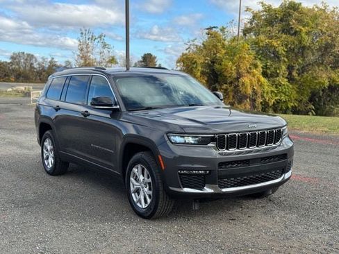 Used 2021 Jeep Grand Cherokee L Limited image 7