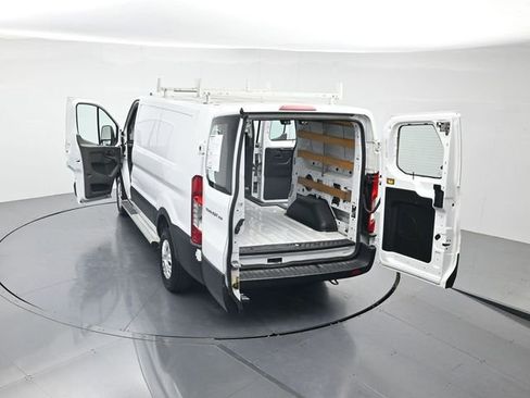 Certified 2022 Ford Transit 250 Low Roof w/ Exterior Upgrade Package RWD image 47