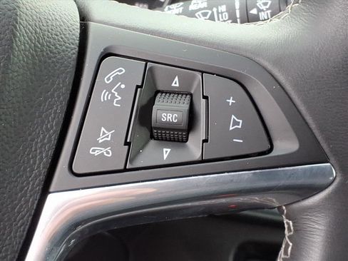 Certified 2022 Buick Encore Preferred w/ Safety Package image 20