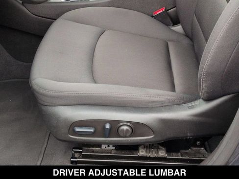Used 2023 Chevrolet Malibu LT FWD image 15