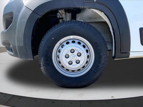 Used 2025 RAM ProMaster 2500 w/ Convenience Group FWD image 31