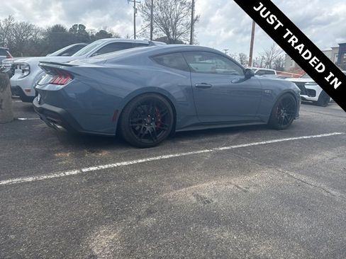 Used 2024 Ford Mustang GT Premium image 2