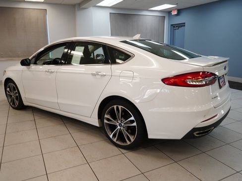 Used 2019 Ford Fusion Titanium image 8