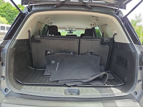 Certified 2024 Nissan Pathfinder S w/ Cargo Package AWD/4WD image 28