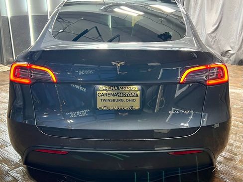 Used 2020 Tesla Model Y Long Range image 4