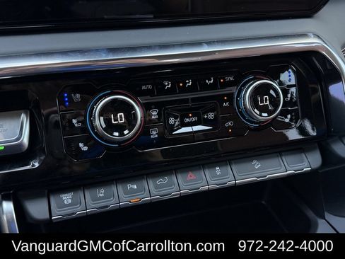 New 2026 GMC Sierra 2500 Denali Ultimate AWD/4WD image 16
