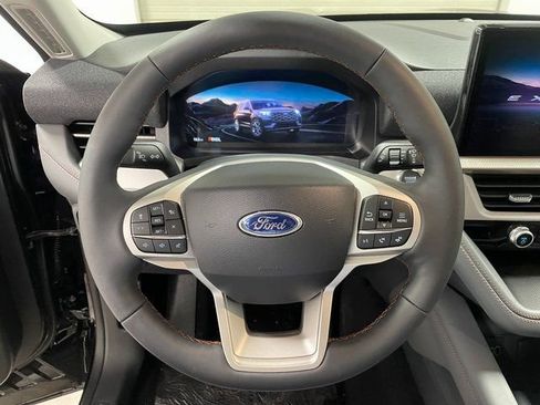 New 2026 Ford Explorer Active AWD/4WD image 14