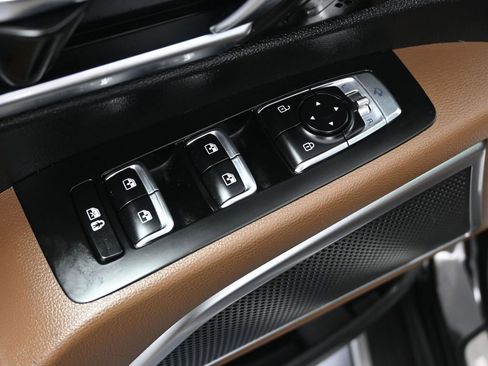 Used 2020 Kia Telluride SX w/ SX Prestige Package AWD/4WD image 11