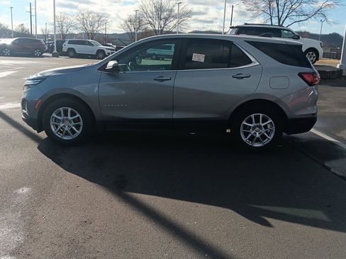 Used 2024 Chevrolet Equinox LT image 9