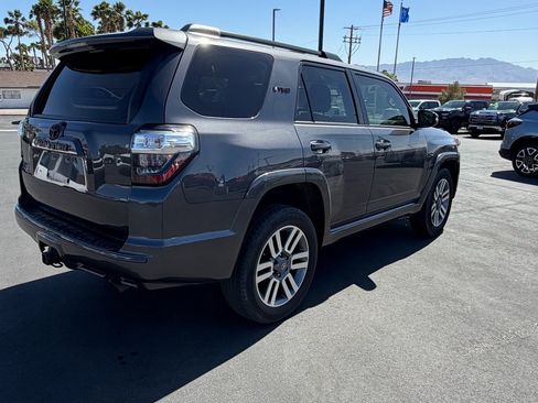 Used 2022 Toyota 4Runner TRD Sport w/ Technology Package AWD/4WD image 3