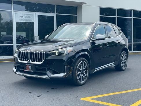 Used 2023 BMW X1 xDrive28i w/ Premium Package AWD/4WD image 2