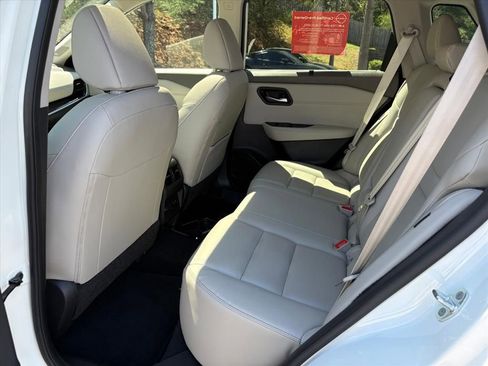 Certified 2023 Nissan Rogue SL w/ SL Premium Package image 19