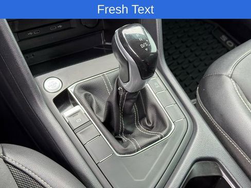 Certified 2022 Volkswagen Taos SE image 25