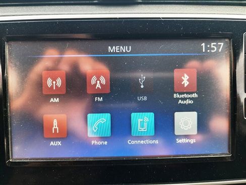 Used 2023 Nissan Versa S w/ S Plus Package image 22