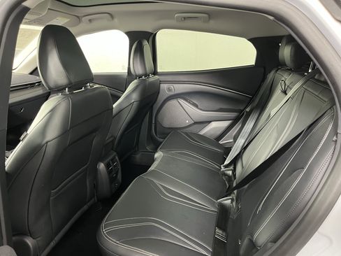 Used 2022 Ford Mustang Mach-E Premium image 14