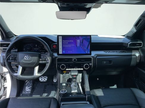 Certified 2024 Toyota Tacoma TRD Sport w/ TRD Sport Premium Package AWD/4WD image 17