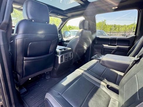 Used 2018 Ford F150 Raptor w/ Equipment Group 802A Luxury AWD/4WD image 12