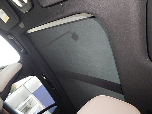 New 2026 Volvo XC90 B6 Plus w/ Protection Package Premier image 17