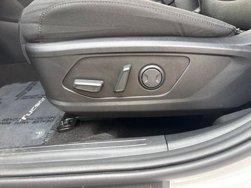 Used 2023 Hyundai Tucson SEL AWD/4WD image 16