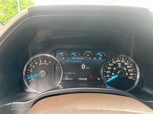 Used 2018 Ford F150 King Ranch w/ Equipment Group 601A Luxury AWD/4WD image 26