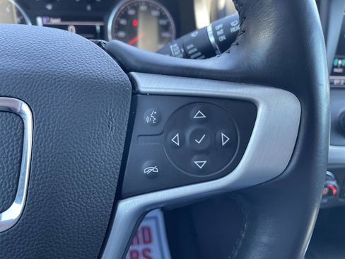 Used 2018 GMC Acadia SLE AWD/4WD image 18