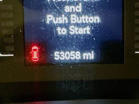 Used 2019 Jeep Cherokee Latitude Plus w/ Comfort/Convenience Group image 19