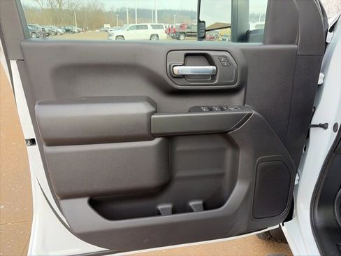 New 2026 Chevrolet Silverado 2500 Custom image 12