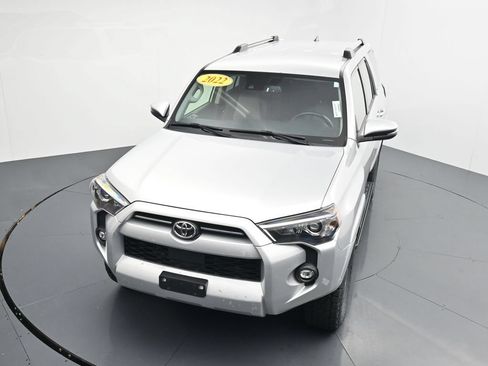 Used 2022 Toyota 4Runner SR5 Premium AWD/4WD image 26