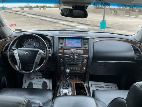 Used 2017 INFINITI QX80 4WD w/ Driver Assistance Package image 40